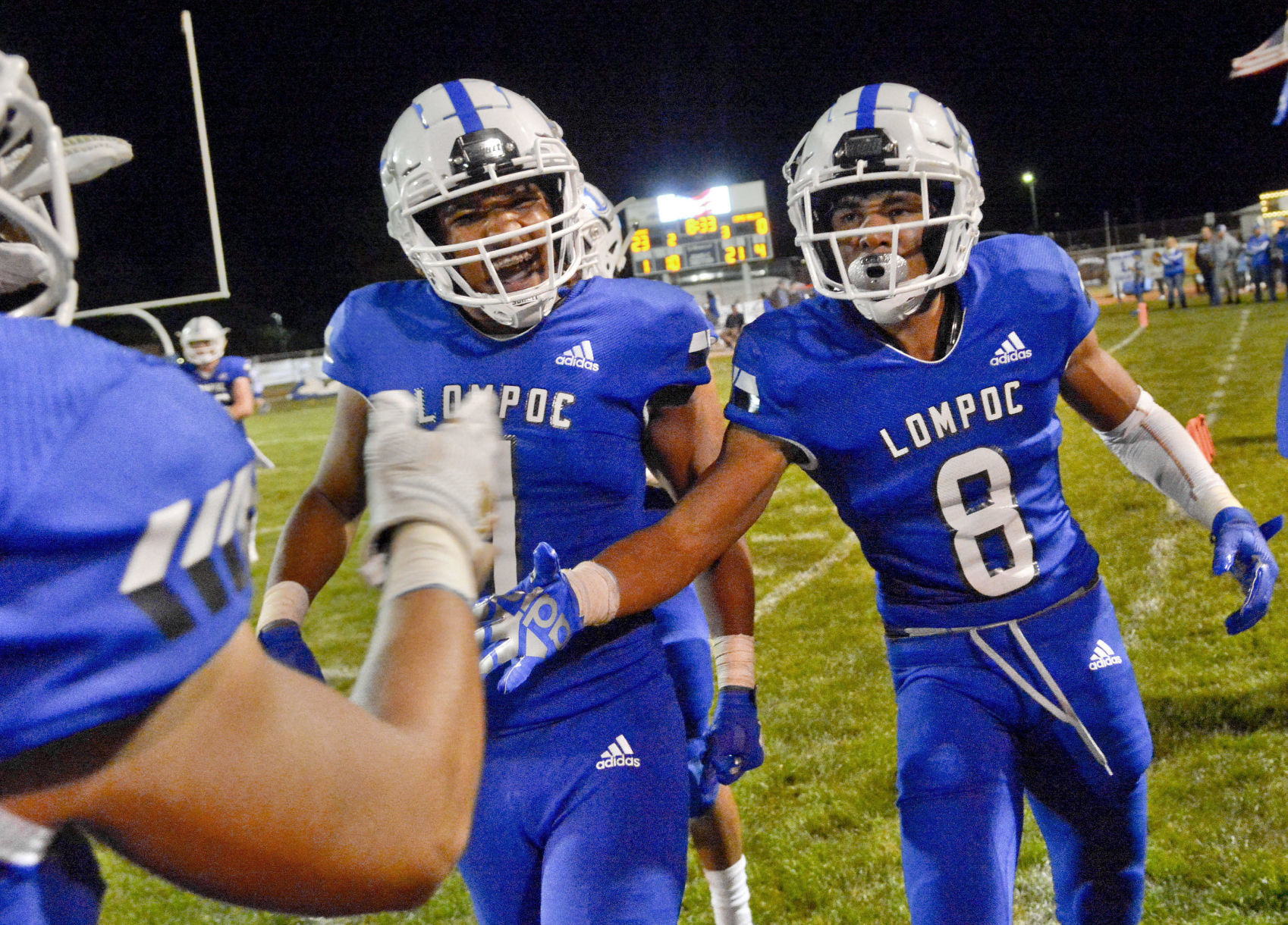 082319 Simi Lompoc football 01.jpg